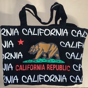 Cali Bear by Robin Ruth Medium Bag 🐻